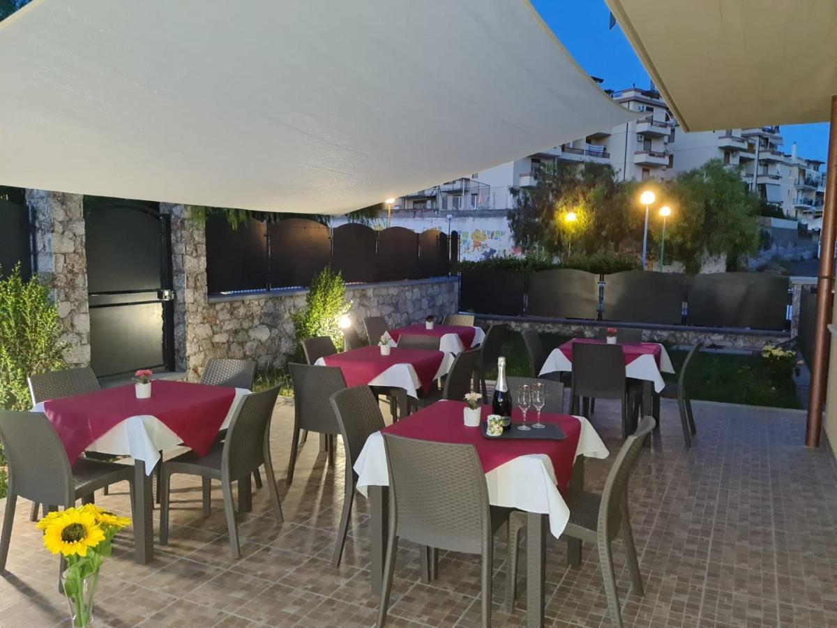 B&B Villa Chiara Bed And Breakfast Taormina Exterior photo