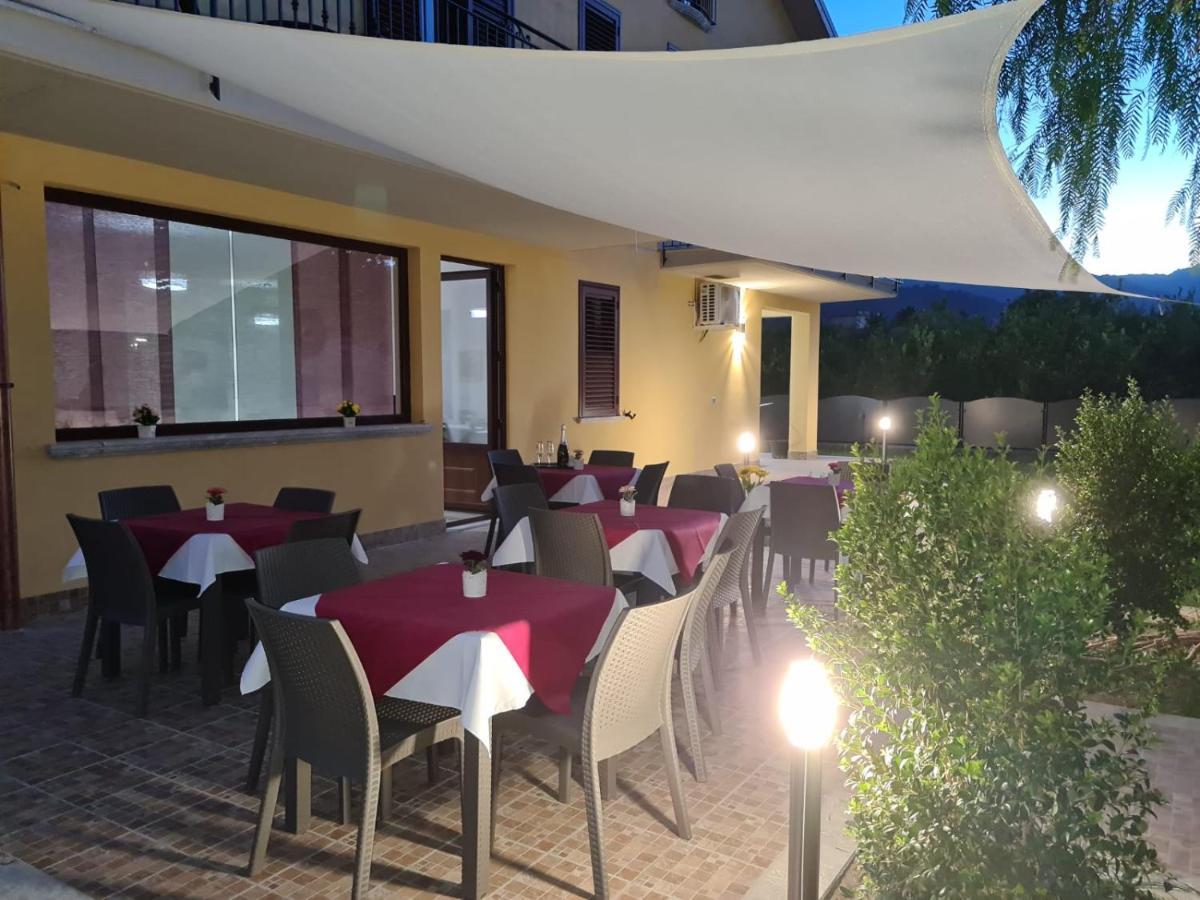 B&B Villa Chiara Bed And Breakfast Taormina Exterior photo