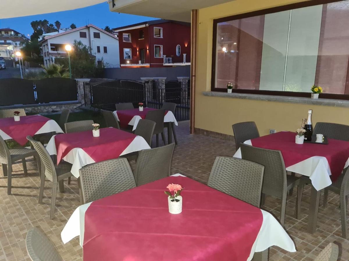 B&B Villa Chiara Bed And Breakfast Taormina Exterior photo