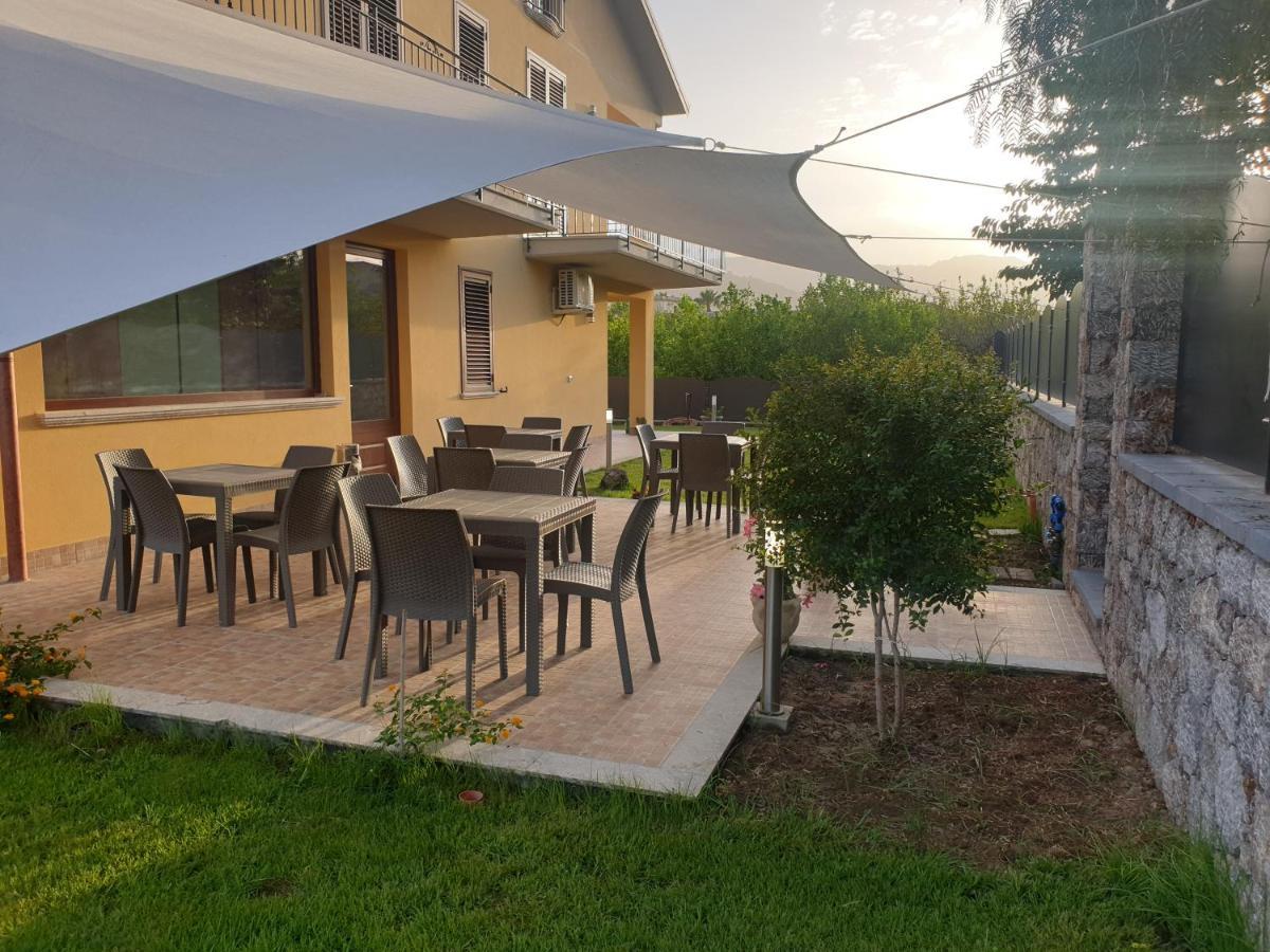 B&B Villa Chiara Bed And Breakfast Taormina Exterior photo